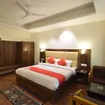 Oyo 11643 Hotel Sunrise Villa